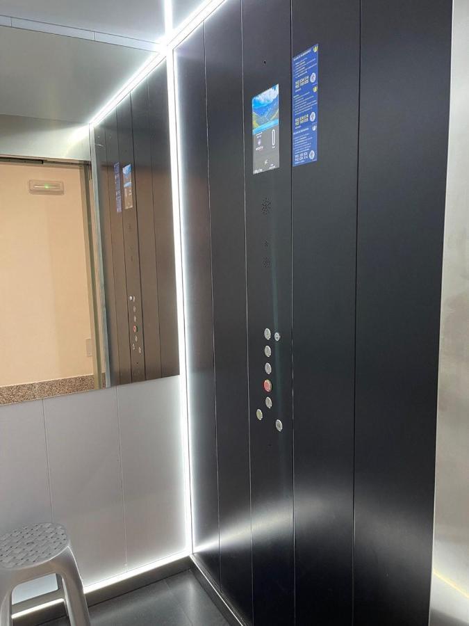 Apartamento 4 Gran8内尔哈 外观 照片