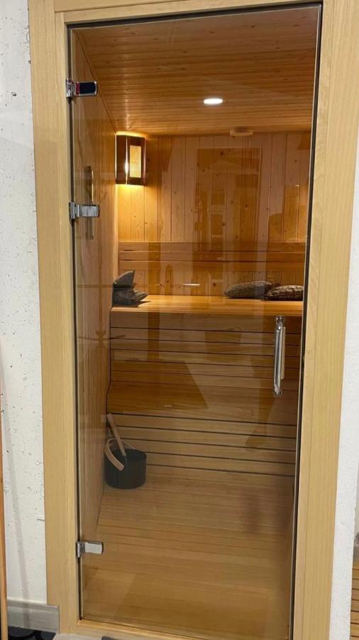 Apartamento 4 Gran8内尔哈 外观 照片