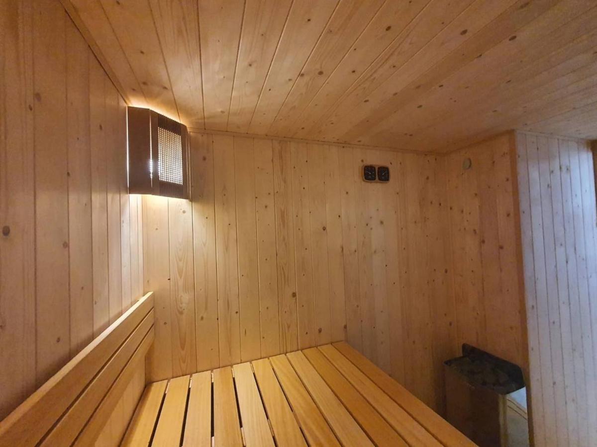 Apartamento 4 Gran8内尔哈 外观 照片