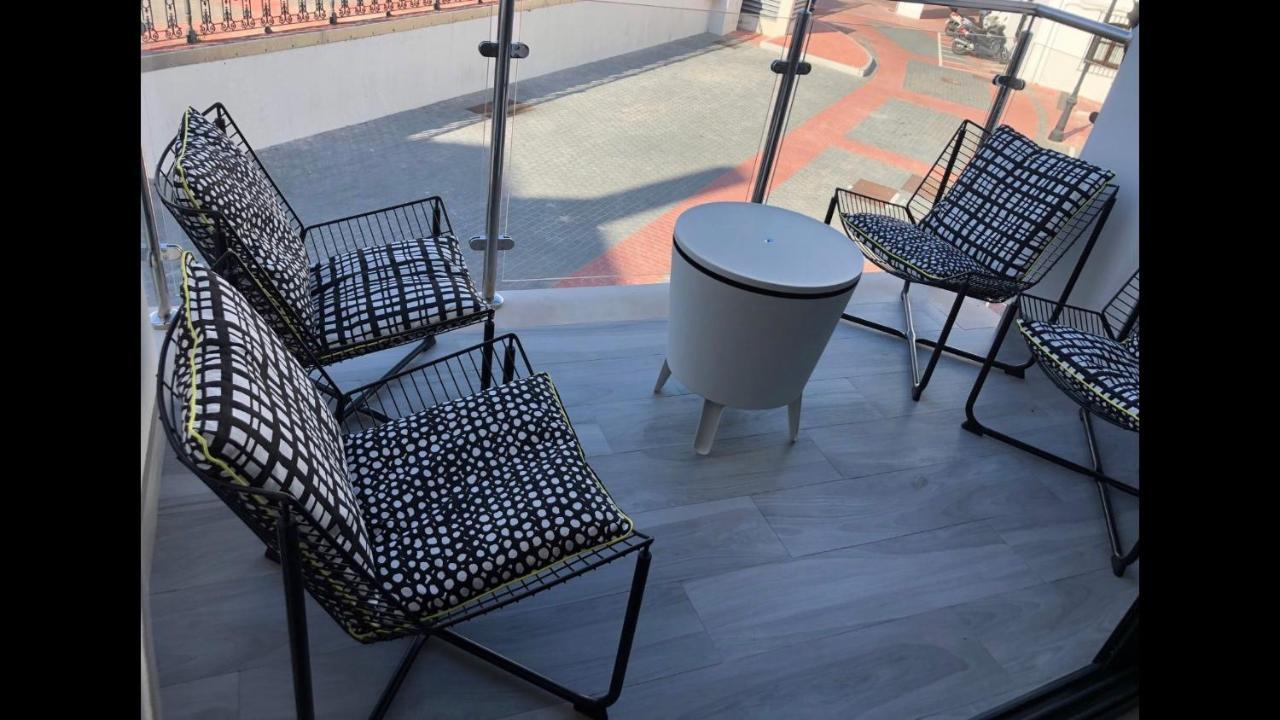 Apartamento 4 Gran8内尔哈 外观 照片